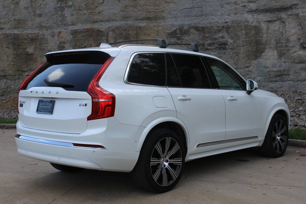 Used 2023 Volvo XC90 B6 Ultimate AWD/4WD image 7