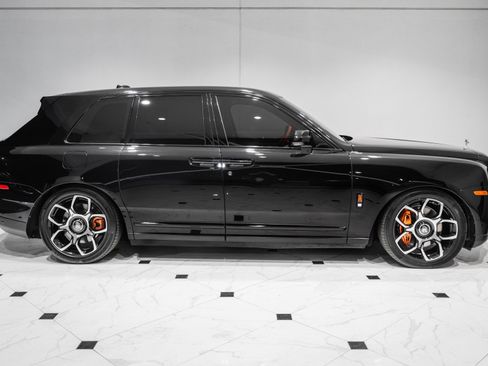 Used 2020 Rolls-Royce Cullinan image 6