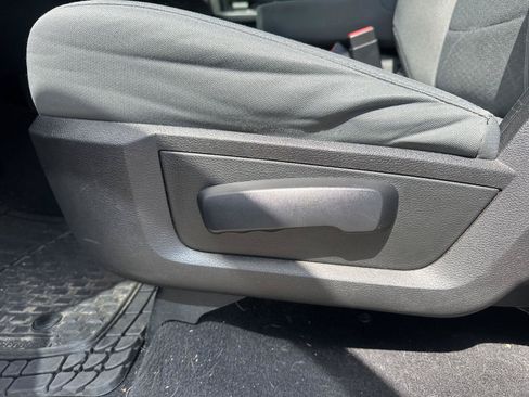 Used 2018 RAM 1500 Express w/ Express Value Package AWD/4WD image 29