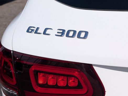 Used 2022 Mercedes-Benz GLC 300 image 34