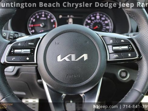 Used 2024 Kia Forte GT-Line image 19