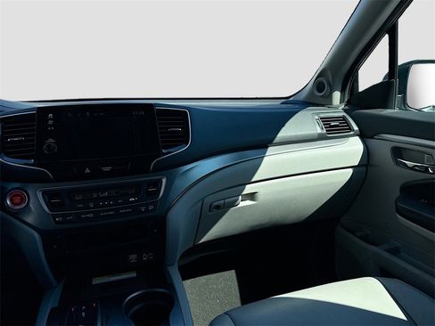 Used 2022 Honda Pilot Special Edition image 25