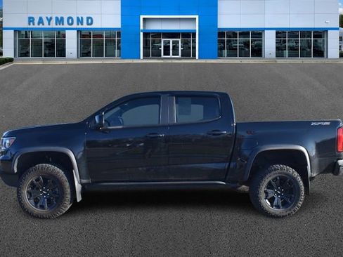 Used 2022 Chevrolet Colorado ZR2 w/ ZR2 Midnight Special Edition image 6
