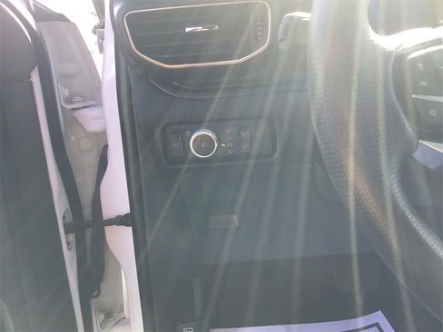 Used 2021 Ford Explorer ST w/ Premium Technology Package image 18