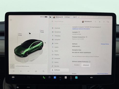 Used 2023 Tesla Model 3 Standard Range image 64