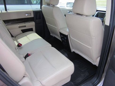 Used 2019 Ford Flex Limited AWD/4WD image 14