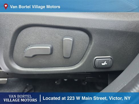 Used 2018 Subaru Forester 2.5i Premium w/ Protection Package #3A AWD/4WD image 12