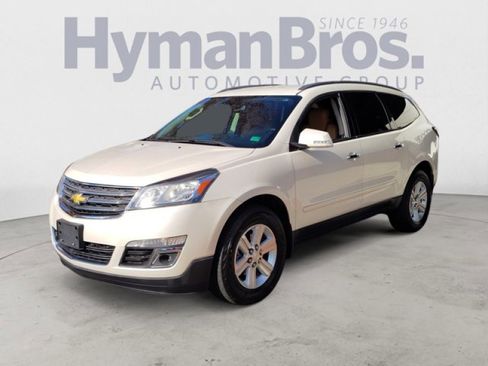 Used 2013 Chevrolet Traverse LT image 7