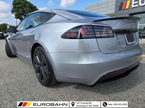Used 2024 Tesla Model S Plaid AWD/4WD image 3