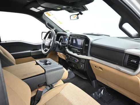 Used 2023 Ford F150 XLT image 10