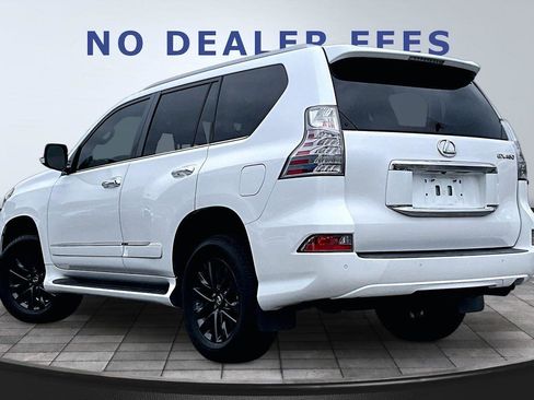 Used 2017 Lexus GX 460 w/ Navigation Package AWD/4WD image 4
