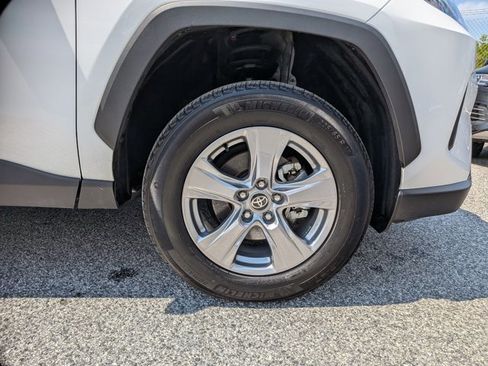 Used 2025 Toyota RAV4 LE AWD/4WD image 25