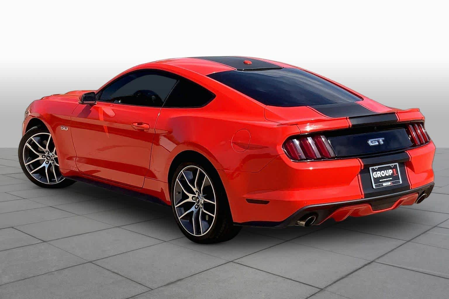 Used 2015 Ford Mustang GT Premium w/ Equipment Group 401A RWD image 11