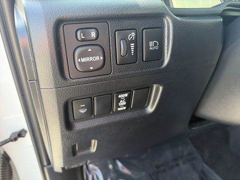 Used 2021 Toyota 4Runner Venture AWD/4WD image 20