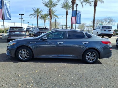 Used 2020 Kia Optima LX image 8