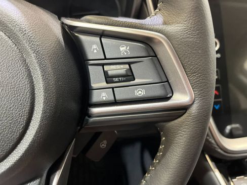 Certified 2025 Subaru Outback Limited XT AWD/4WD image 18