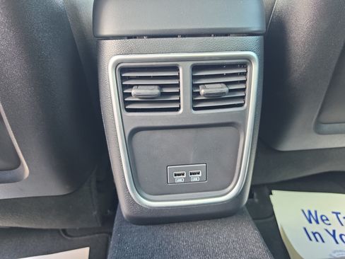 Used 2023 Dodge Charger R/T RWD image 17