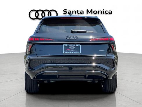 New 2026 Audi Q3 quattro 2.0T AWD/4WD image 7