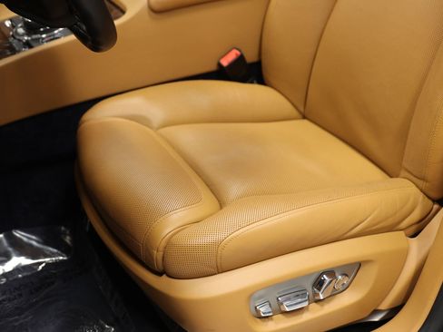 Used 2016 Rolls-Royce Ghost image 20