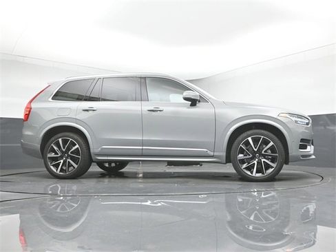 Used 2024 Volvo XC90 B6 Plus w/ Protection Package Premier image 41