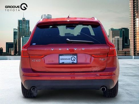 Used 2019 Volvo XC60 T6 Momentum w/ Premium Package image 5