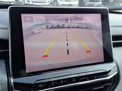 Used 2022 Jeep Compass Latitude image 26