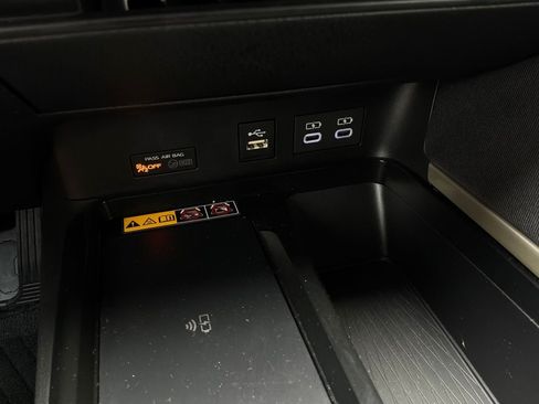 Used 2026 Toyota Camry LE FWD image 27