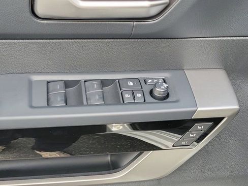 New 2026 Toyota Tundra Limited AWD/4WD image 22