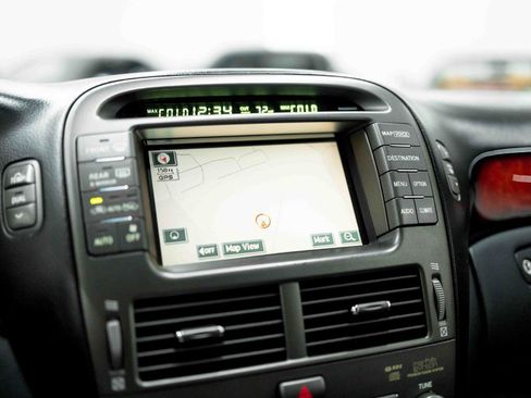 Used 2004 Lexus LS 430 RWD image 72