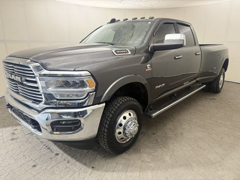 Used 2022 RAM 3500 Laramie image 3
