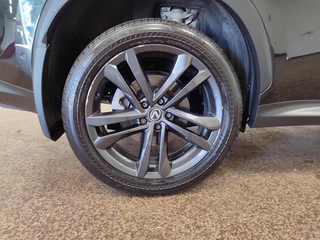 Used 2025 Lexus NX 450h+ AWD w/ Accessory Package (2T) image 21
