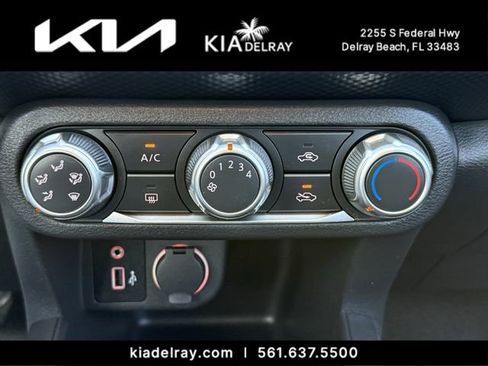 Used 2023 Nissan Kicks S image 22