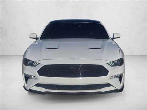 Used 2021 Ford Mustang GT image 2