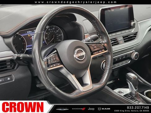 Used 2024 Nissan Altima 2.5 SR FWD image 23