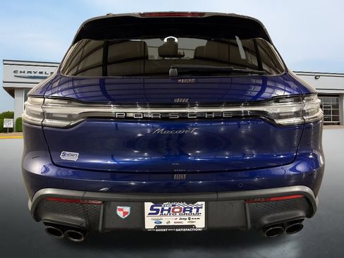 Used 2024 Porsche Macan Turbo AWD/4WD image 4