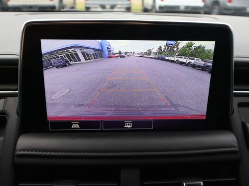 Used 2021 Chevrolet Tahoe Z71 AWD/4WD image 9