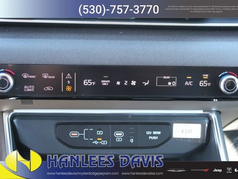 New 2026 Kia Carnival EX image 27