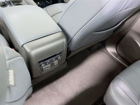 Certified 2021 Buick Enclave Premium w/ Sun and Sites Package image 26