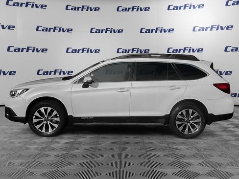 Used 2017 Subaru Outback 3.6R Limited AWD/4WD image 2