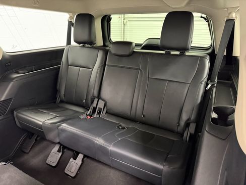 Used 2024 Ford Expedition Max XLT image 14