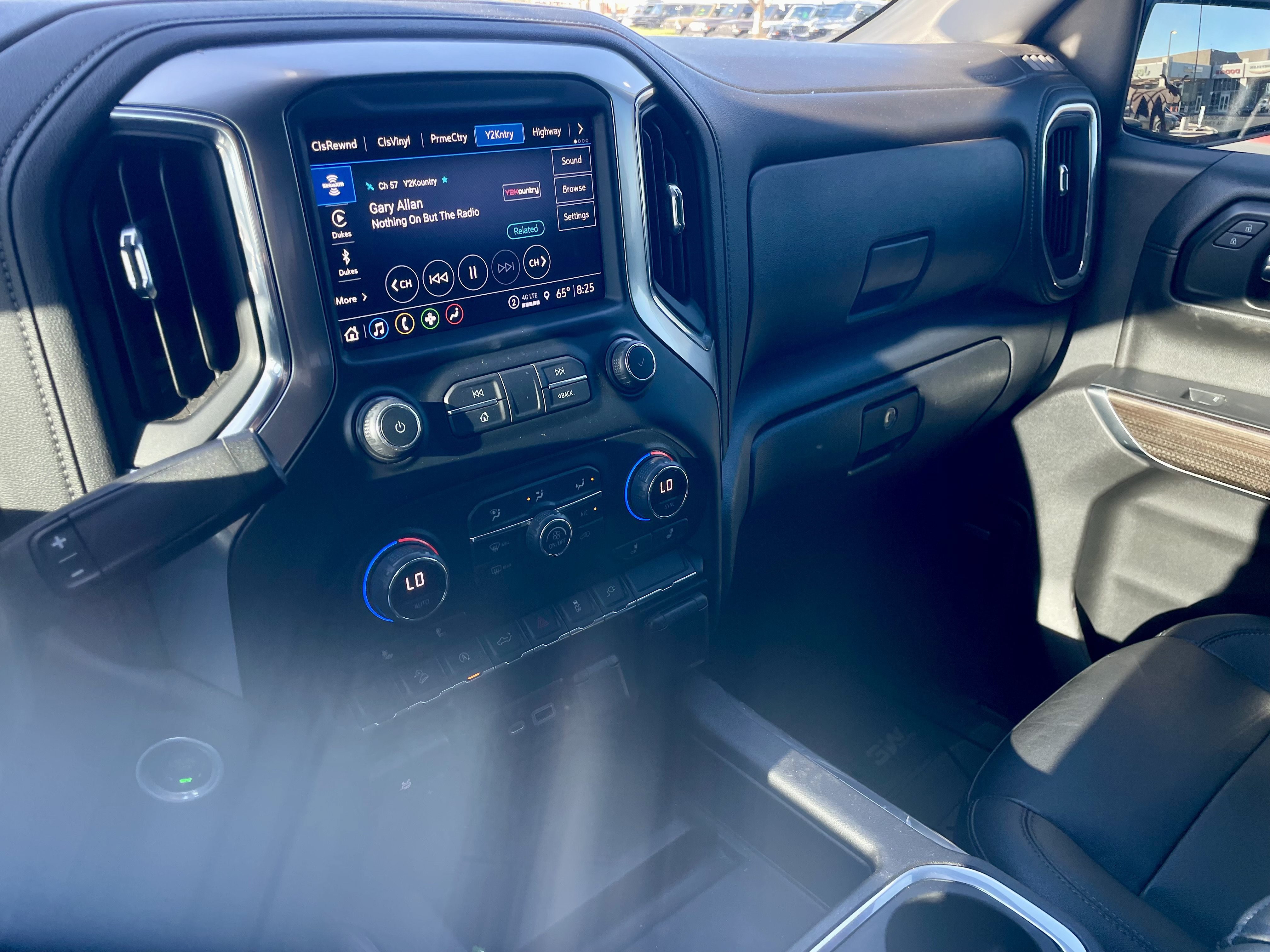 Used 2021 Chevrolet Silverado 1500 RST w/ All Star Edition Plus AWD/4WD image 19