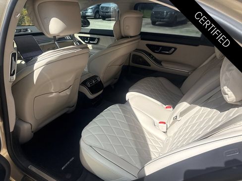 Used 2023 Mercedes-Benz S 580 4MATIC Sedan image 10
