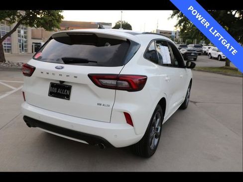 Used 2024 Ford Escape ST-Line w/ Tech Pack #1 image 9