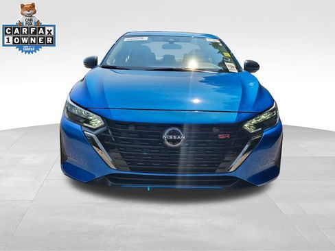 Used 2025 Nissan Sentra SR w/ SR Premium Package FWD image 10