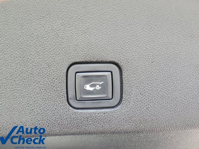 Used 2022 Cadillac XT6 Luxury FWD image 11