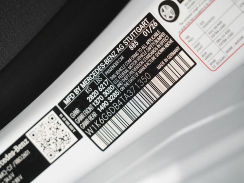 New 2026 Mercedes-Benz S 500 4MATIC image 34