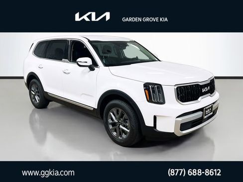 New 2025 Kia Telluride LX image 1