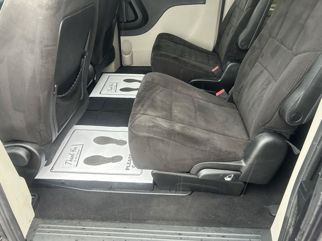 Used 2013 Dodge Grand Caravan SE FWD image 9