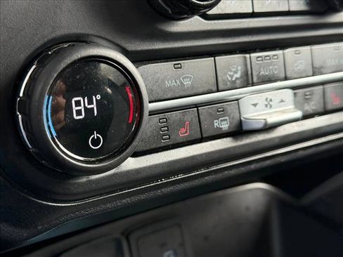 Used 2023 Ford Bronco Outer Banks image 17