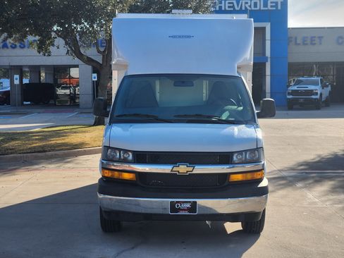 New 2025 Chevrolet Express 3500 w/ Power Convenience Package image 9